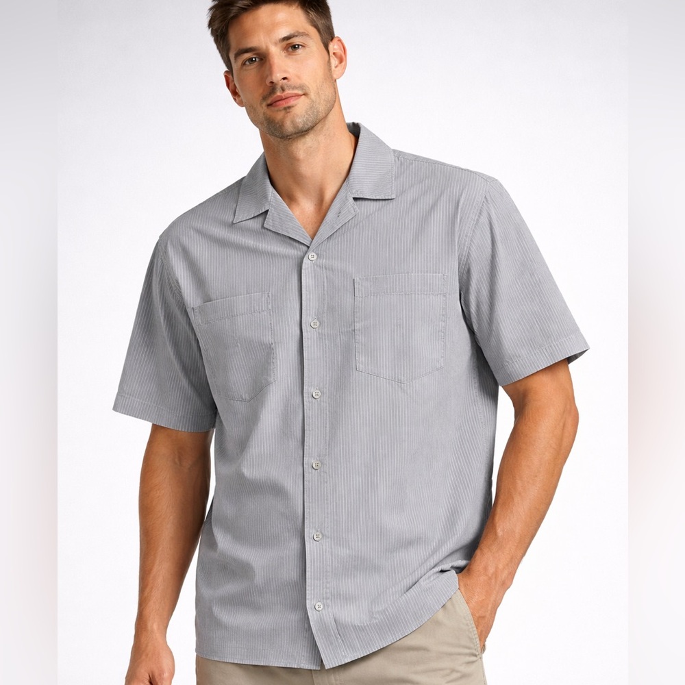 Ananke Men’s Light‎ Gray stripes Short Sleeve Button-Up Shirt Size Medium NWT